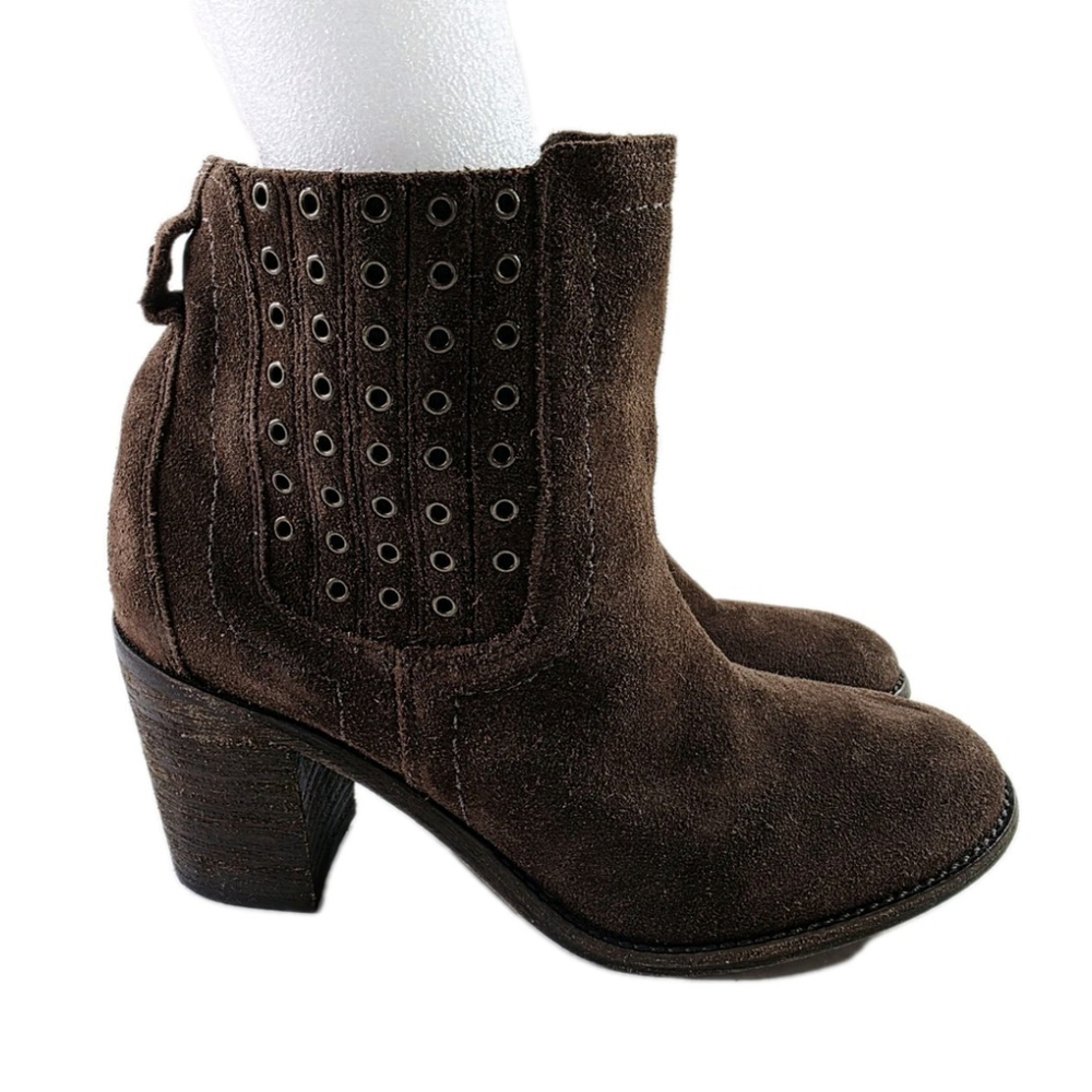 Trask Tina Brown Suede Chelsea Boots Eyelets Booties Women's Size 7.5 M
